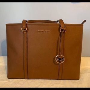 Michael Kors Sady Carryall Shoulder Bag